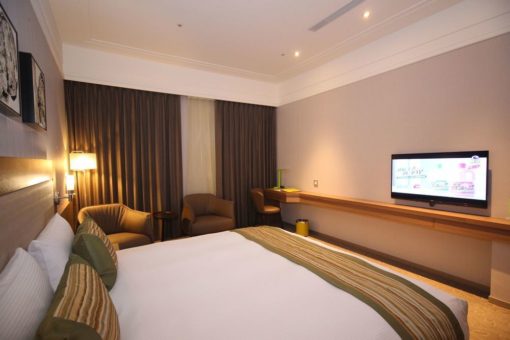 เกรซ โฮเต็ล จงเหอ Hotel ภายนอก รูปภาพ